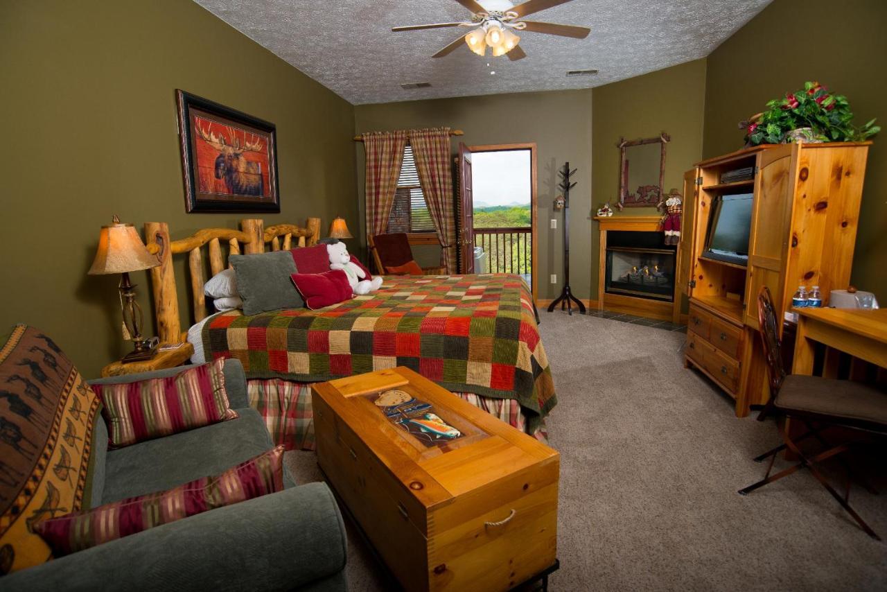 Berry Springs Lodge Sevierville Bilik gambar