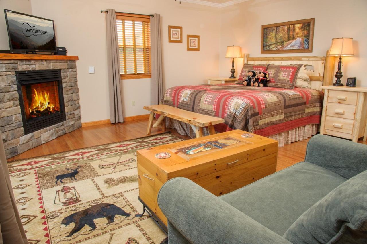 Berry Springs Lodge Sevierville Bilik gambar