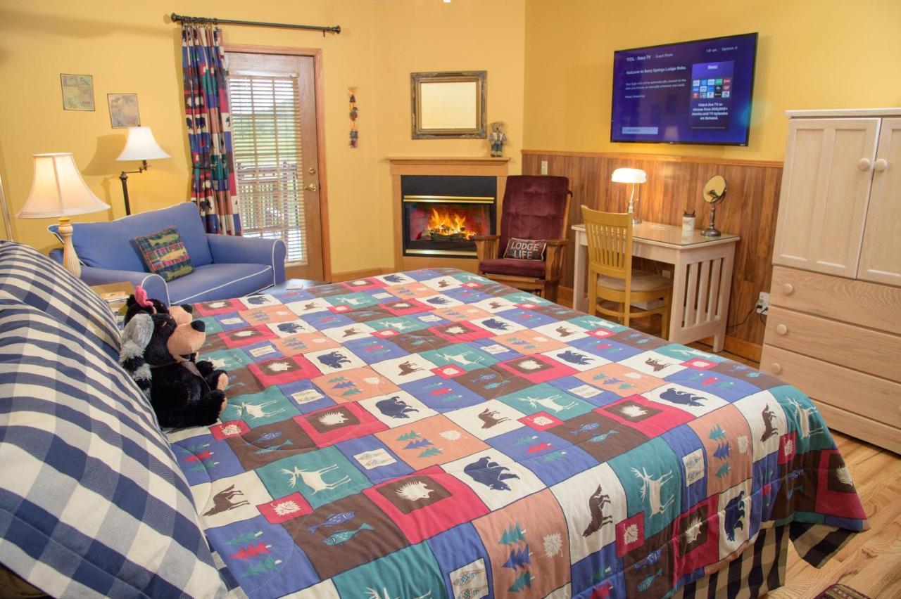 Berry Springs Lodge Sevierville Luaran gambar